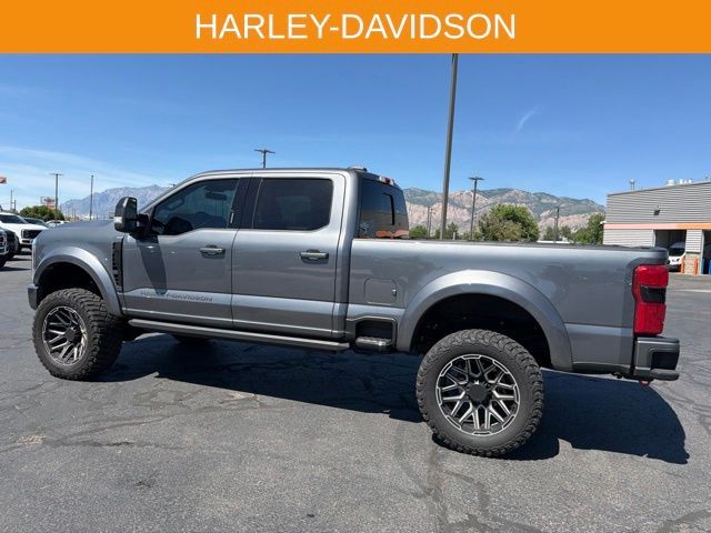 Main image 13
