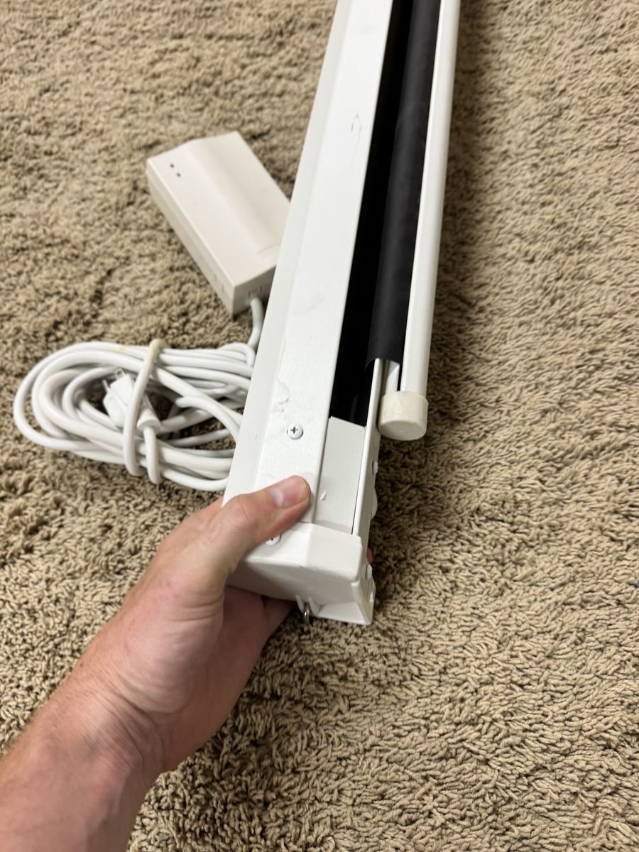 Main image 3