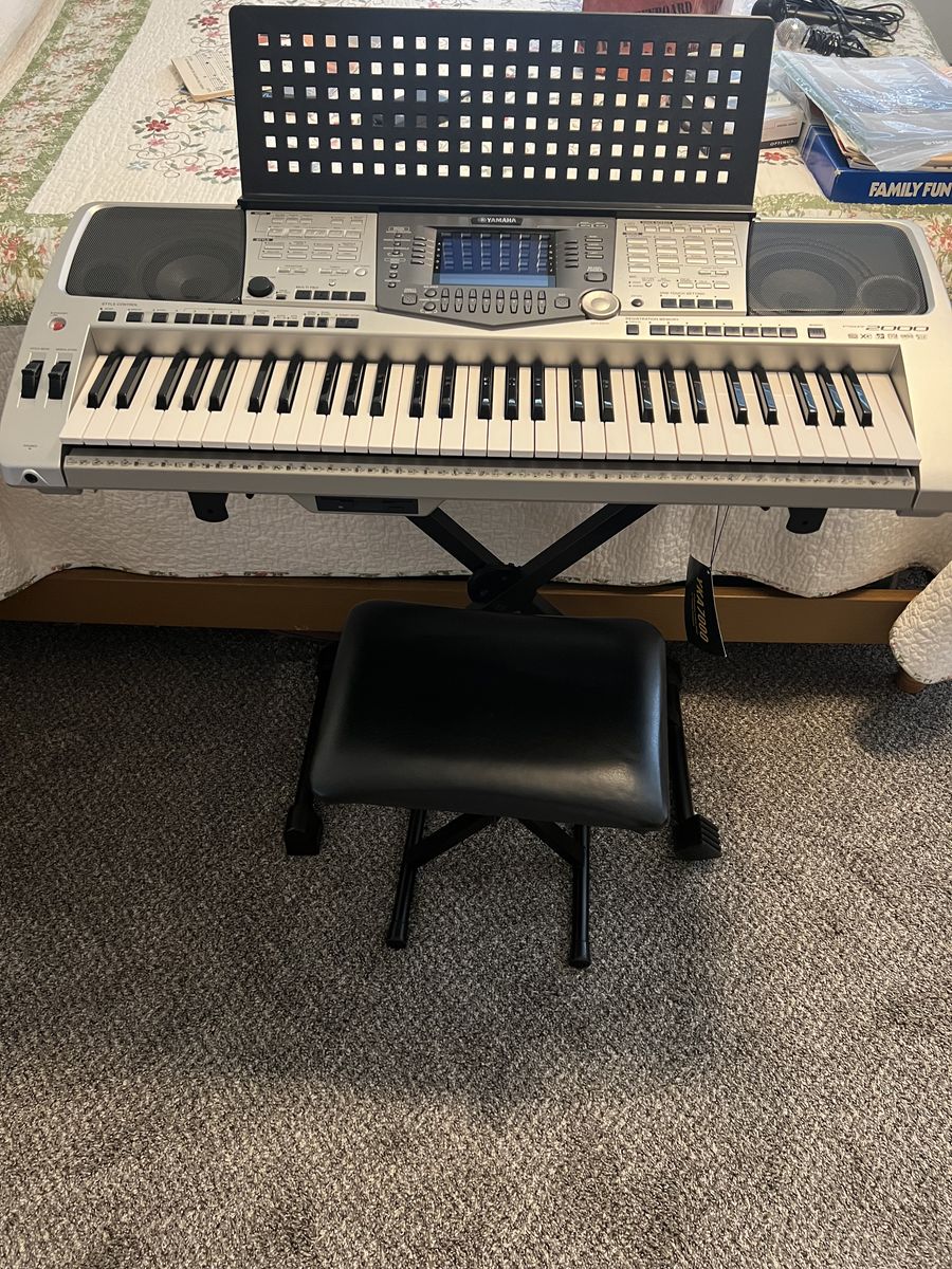 Yamaha Keyboard