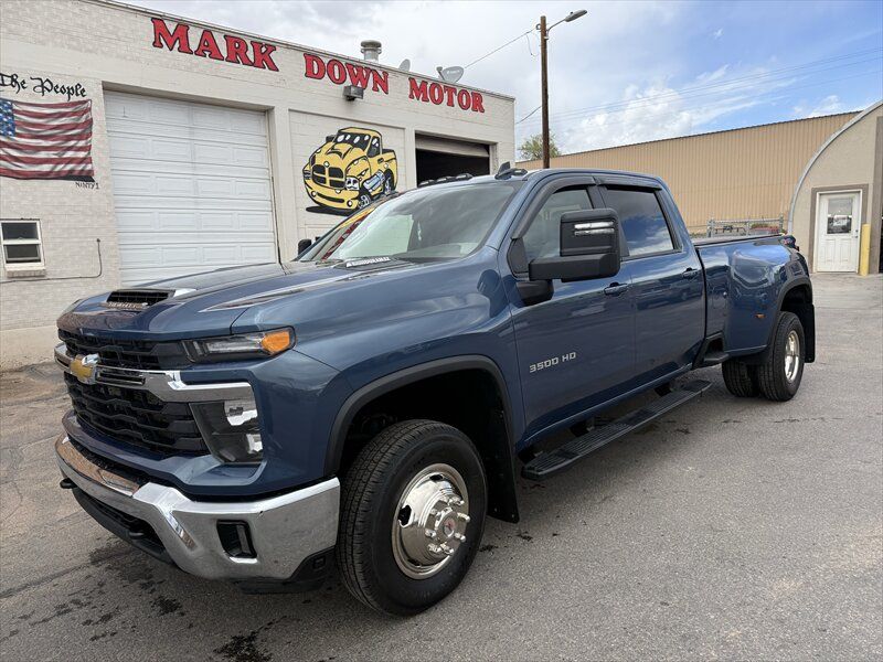 2025 Chevrolet Silverado 3500HD LT