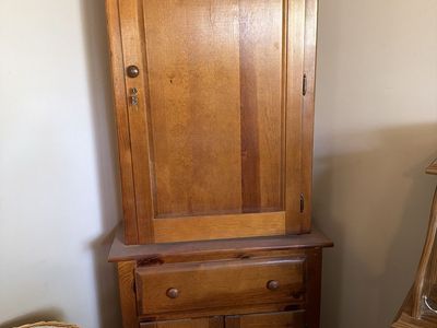 Wood Locking Gun Cabinet with Drawer and Lower Storage