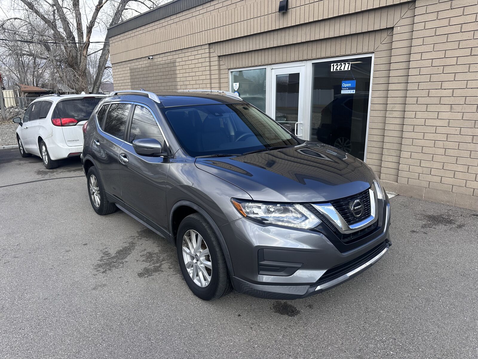 2020 NISSAN ROGUE SV