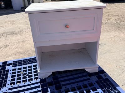 Night stand