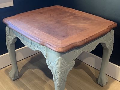 Vintage End Table / Side Table Solid Wd