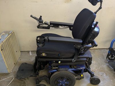 quantum Q6 edge 3 power wheelchair