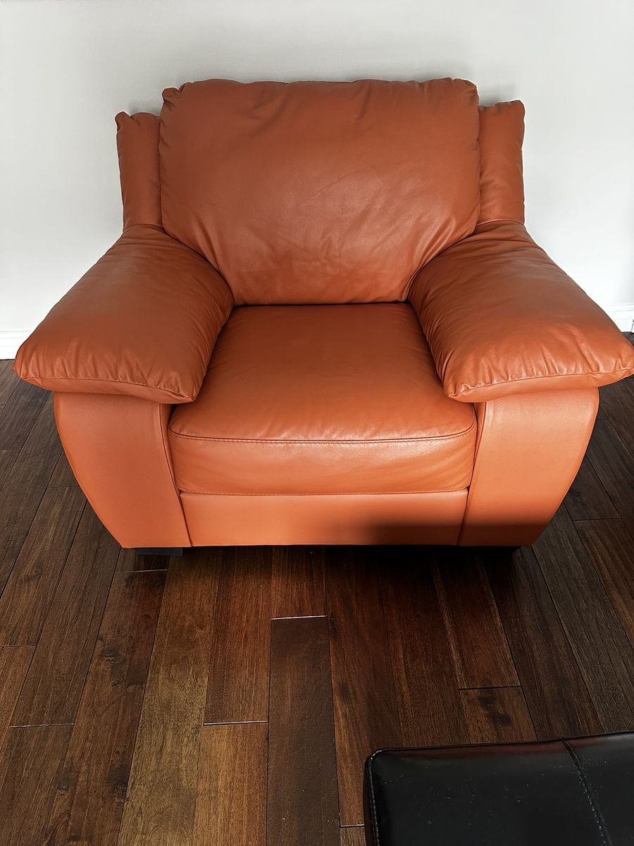 Italian Leather Chair-and-a-Half – Like New