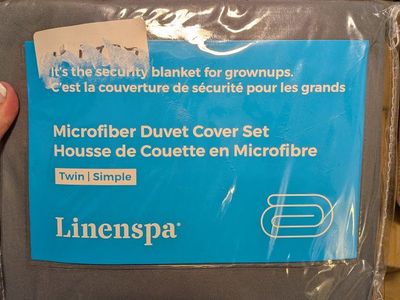 NEW Microfiber Duvet Cover Set for a Twin