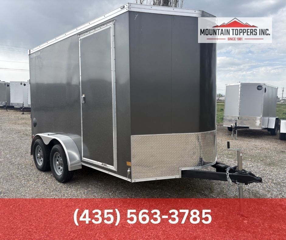 7X12 WELLS CARGO ENCLOSED TRAILER