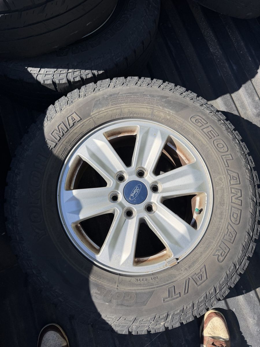 Ford-F150 Size 17 wheels and tires