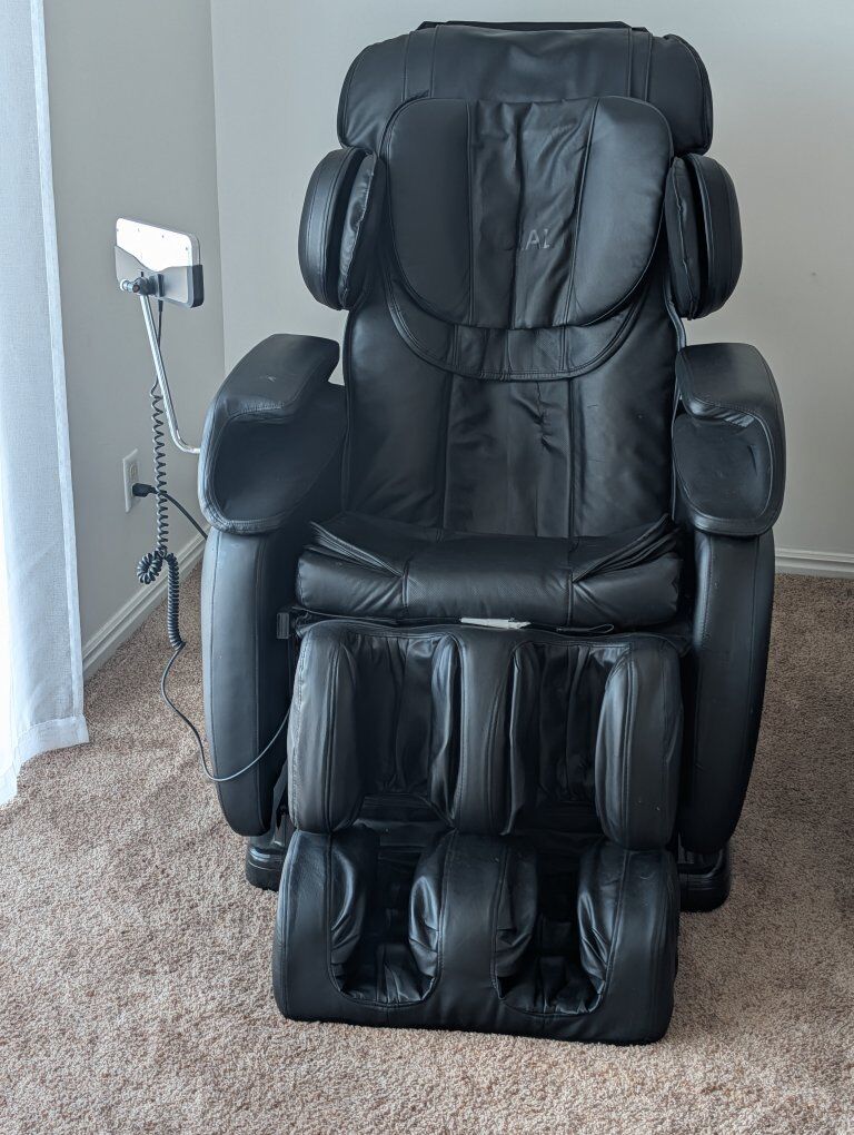 iDEAL massage chair