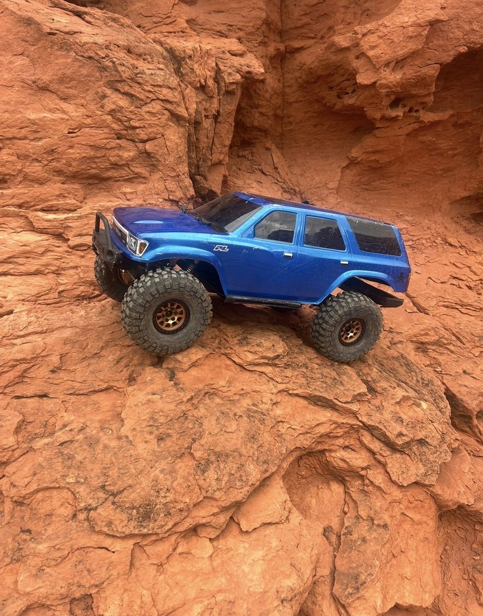 Axial SCX10.3 Basecamp Crawler