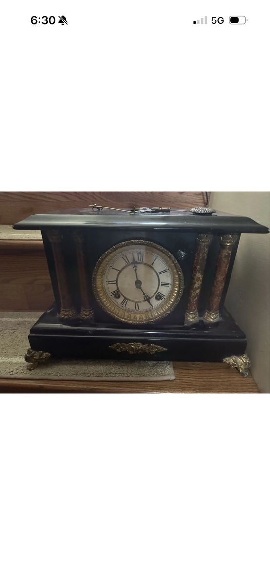 Antique Waterbury Mantle clock