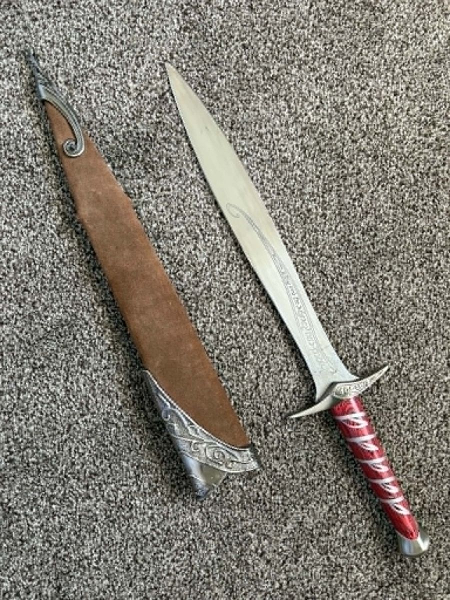 Title: Sting Replica Sword – Lord of the Rings Style w/ Scabbard