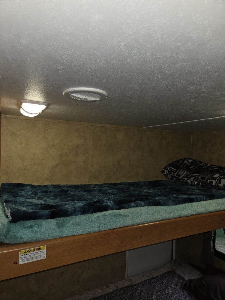 Main image 6
