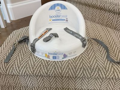 Regalo Baby Basics White Booster Seat with Straps