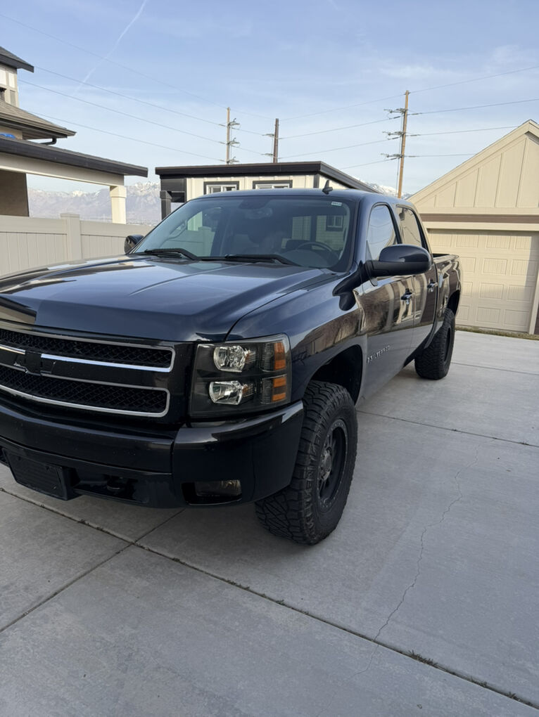 2008 CHEVROLET SILVERADO 1500 LTZ