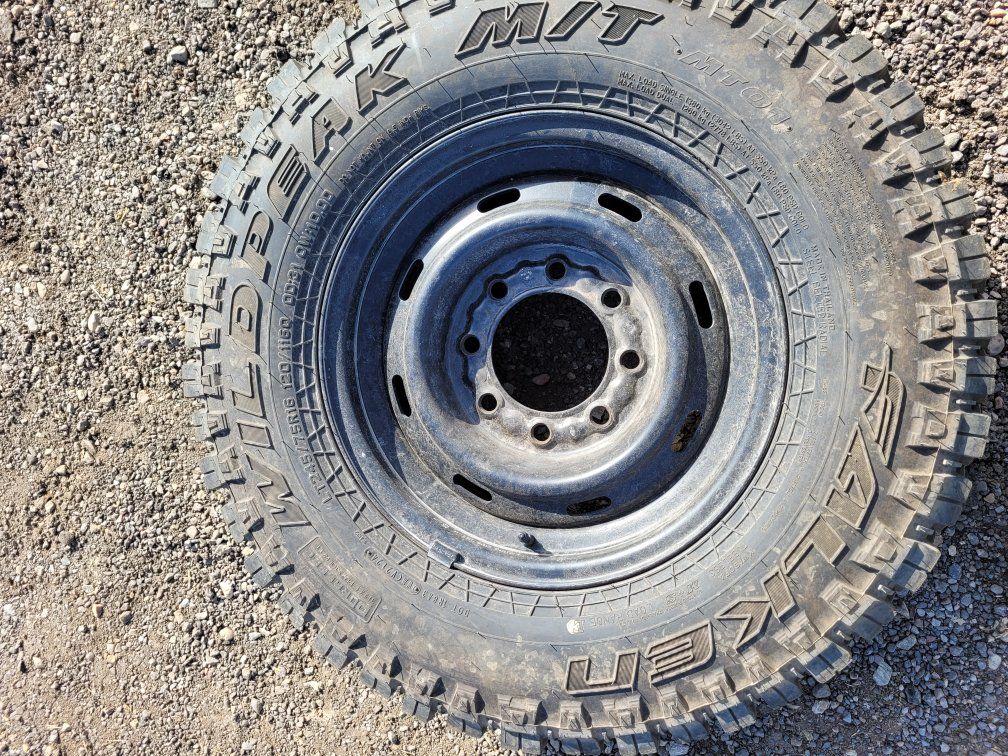 BRAND NEW set of Falken wildpeak  8x6.5