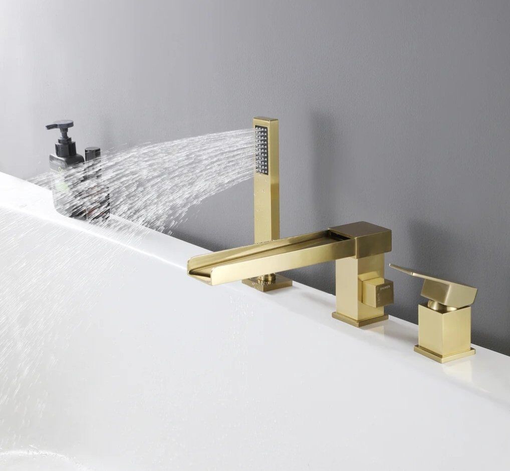 Deck-Mounted Bathtub Faucet with Handheld Shower R