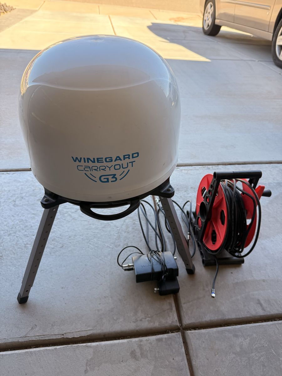 Winegard RV / Camping Satellite
