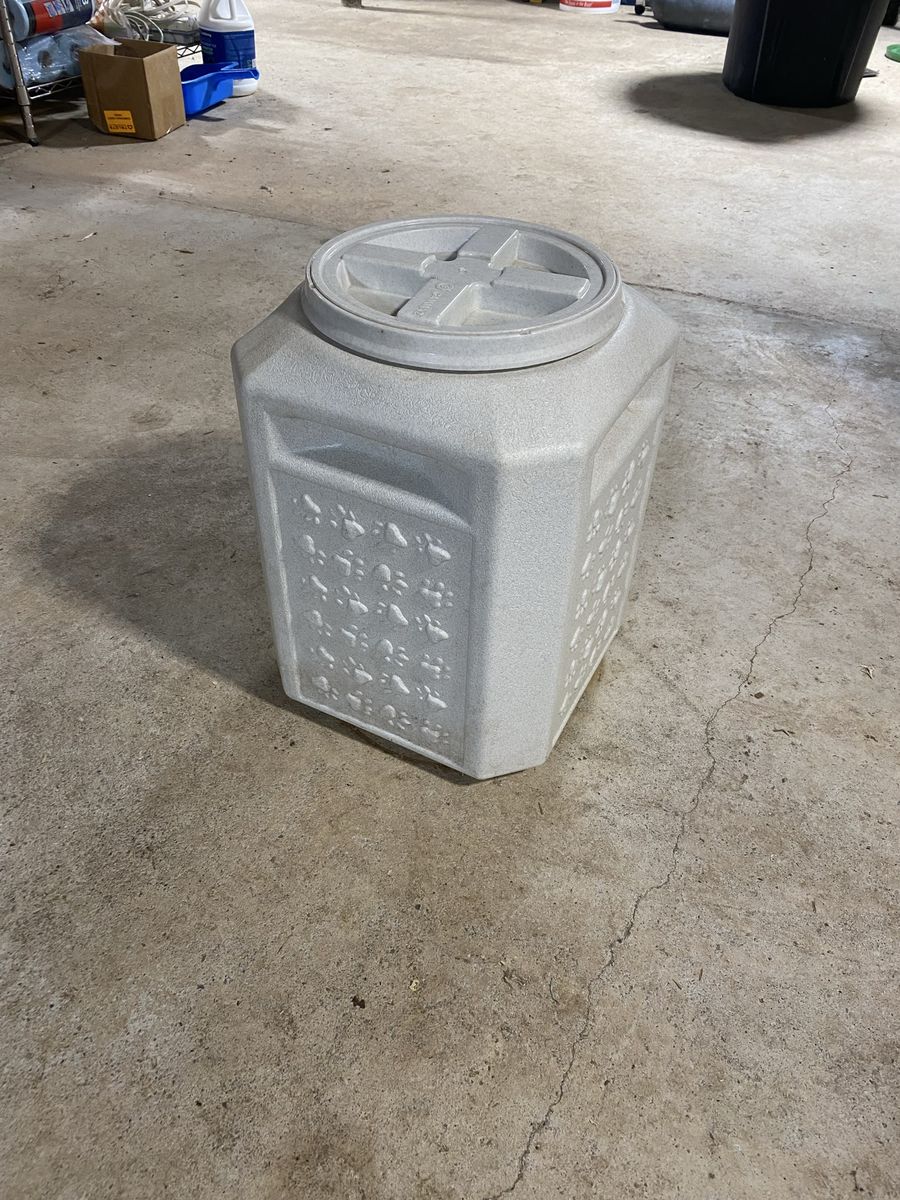 Pet Food Storage Container