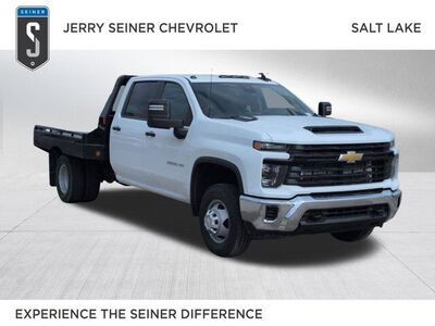 2026 Chevrolet Silverado 3500HD CC Work Truck