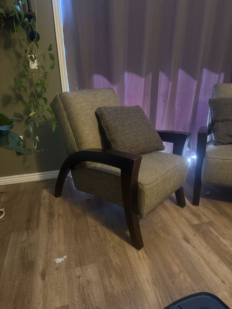 Set of Chairs