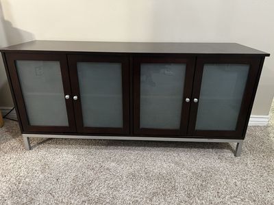 Media cabinet