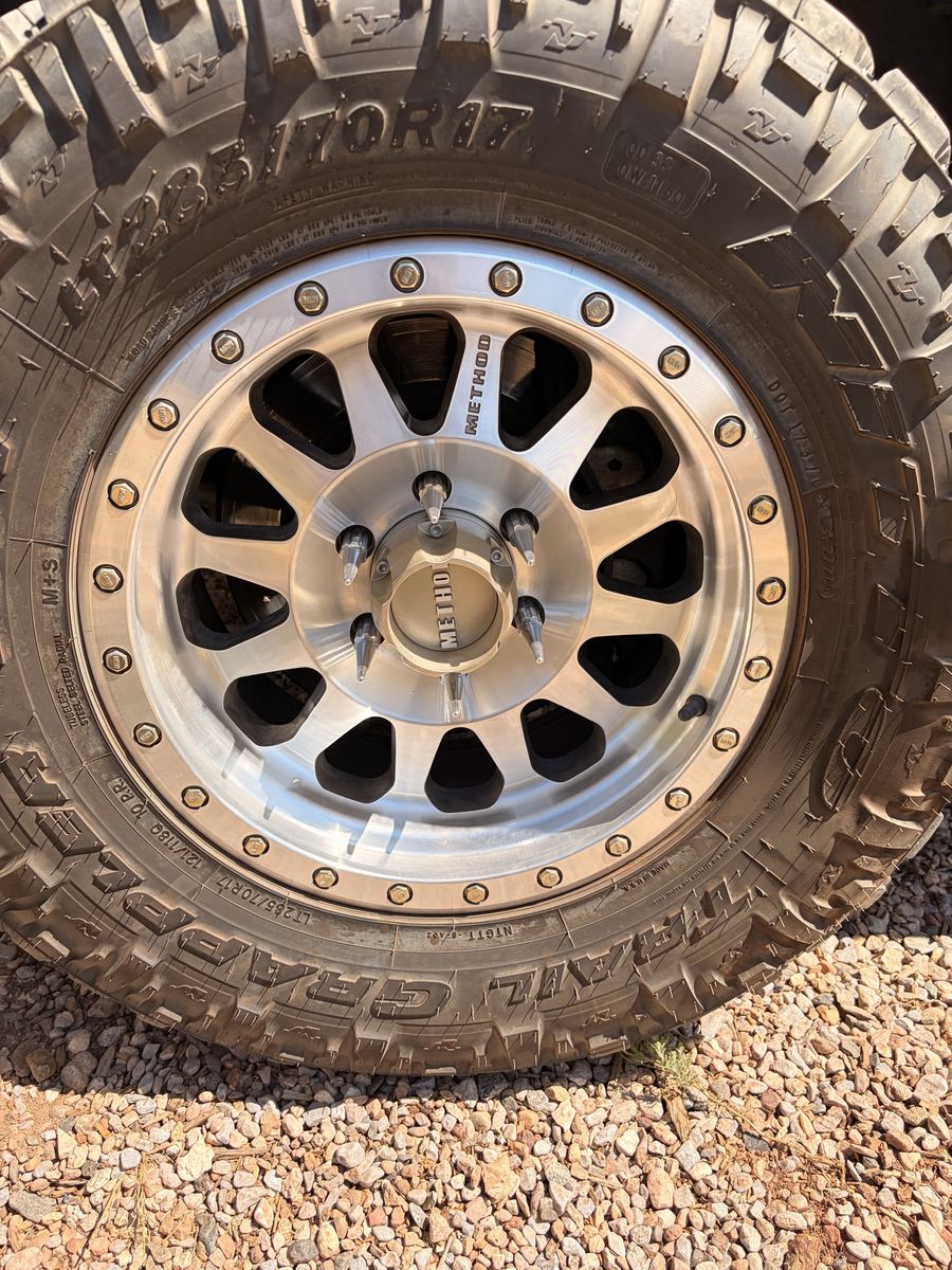 Method Race Wheels LT285/70R17 Tire & Wheel Set, Used