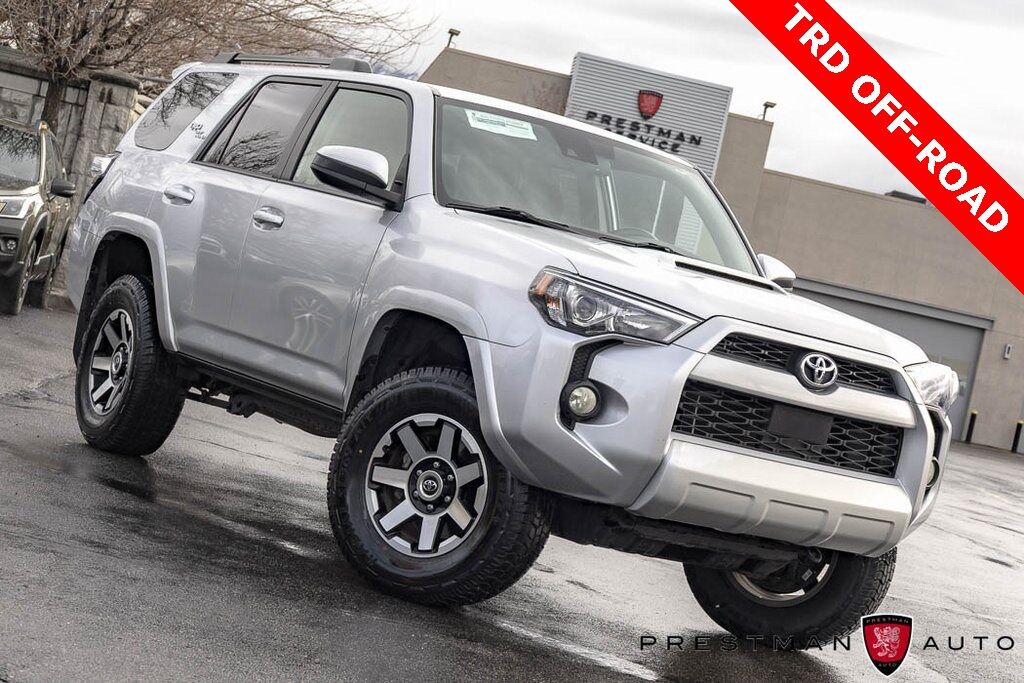 2023 TOYOTA 4RUNNER TRD Off-Road