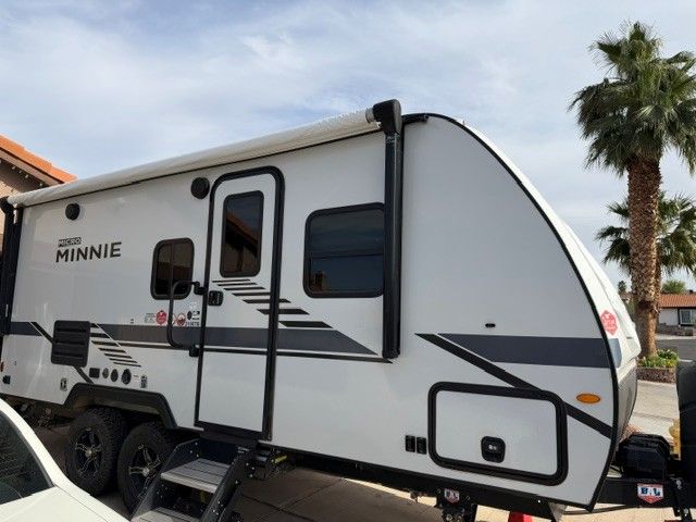 2022 Winnebago Minnie Travel Trailer