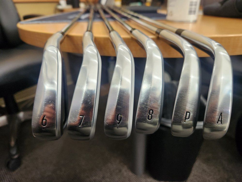 Callaway quantum max irons 6-A