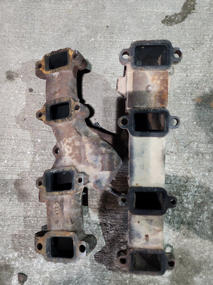 Ford FE exhaust manifolds 360 390 428