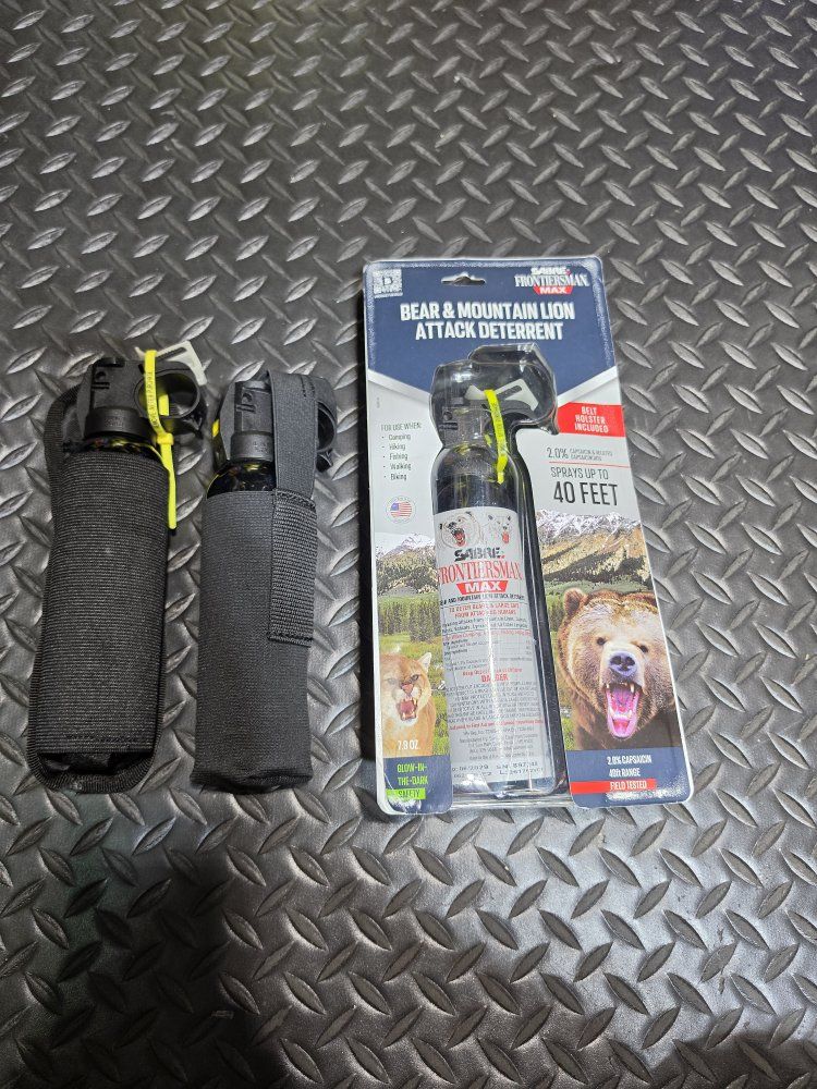 Sabre Frontiersman Max Bear & Mountain Lion Attack Deterrent 7.9oz (3 bottles) 