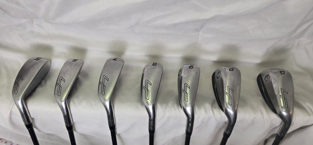 Full Set of Wilson Launch Pad 2 Irons (G-5i) Dynamic Gold 105 R300 Shafts