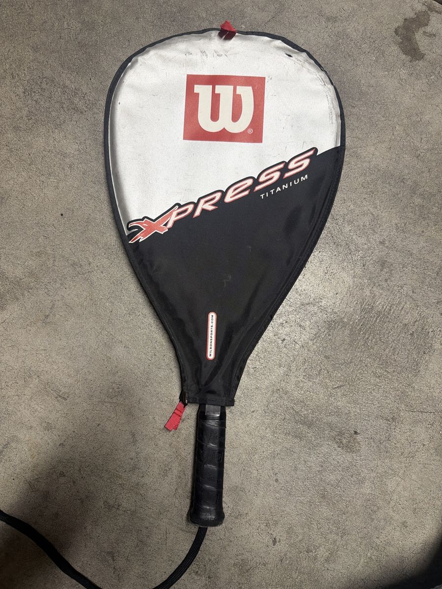 Lot of 4 Wilson Racquetball Racquets - X Press Titanium & Nitro Models with Covers