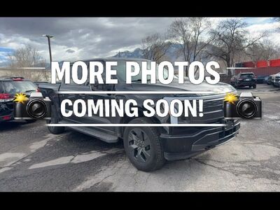 2022 Ford F-150 Lightning Lariat