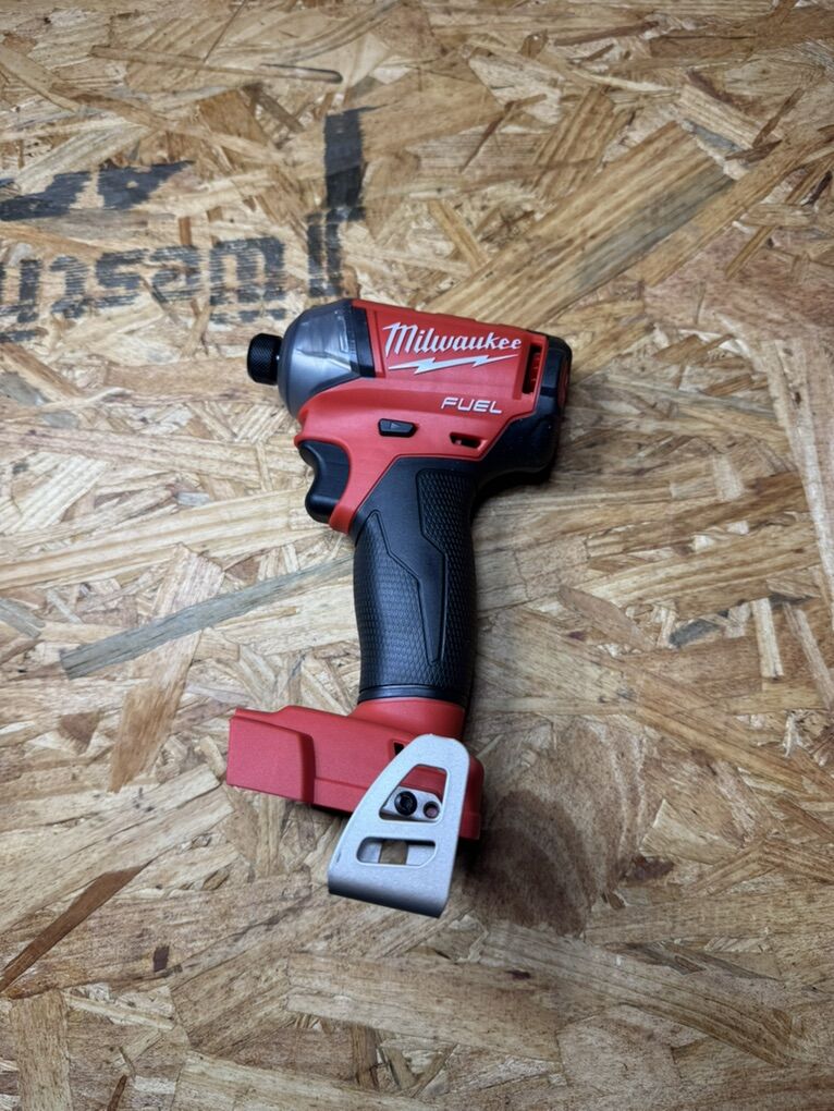 M18 Forget Drill Milwaukee