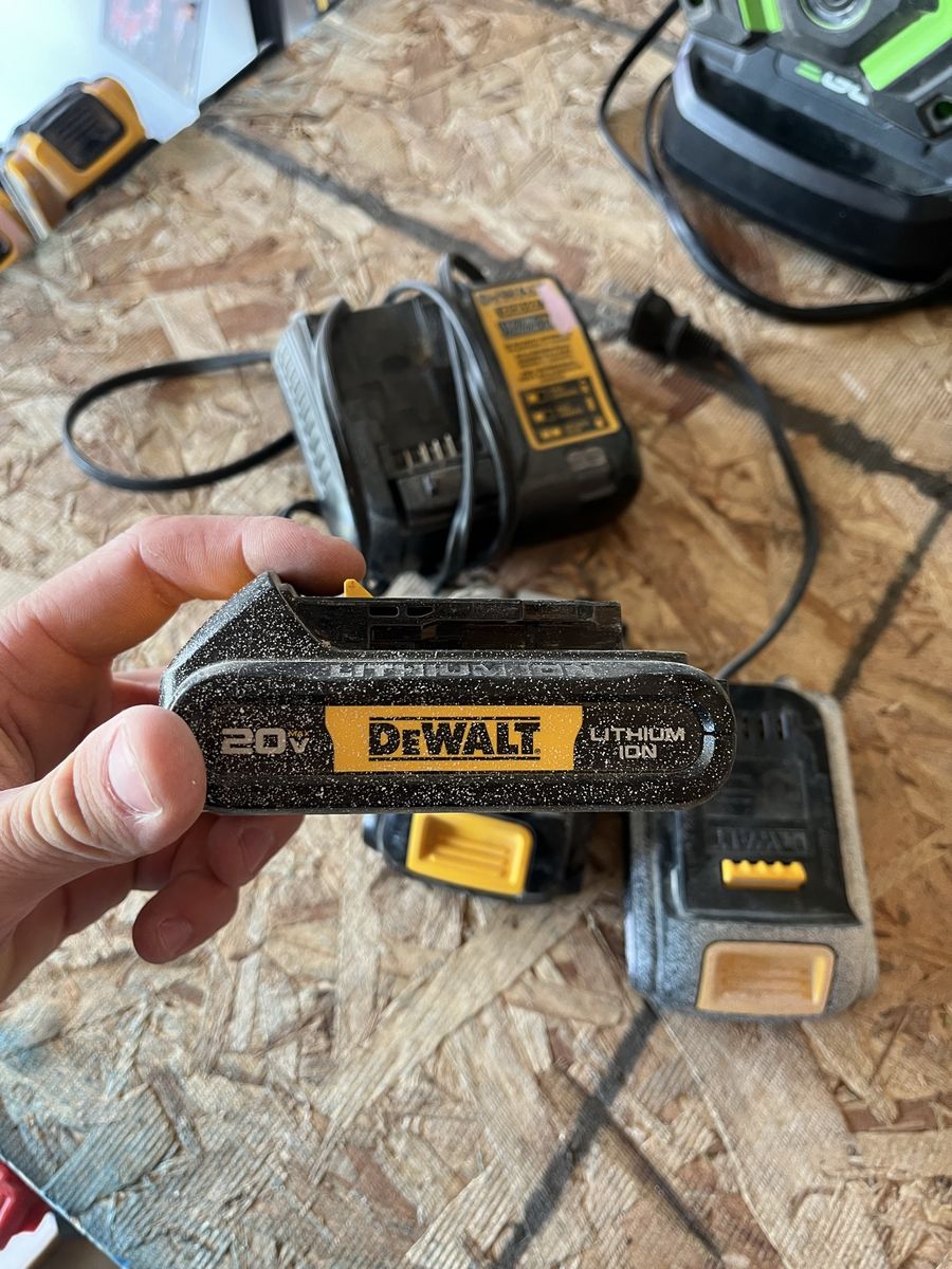DeWALT batteries