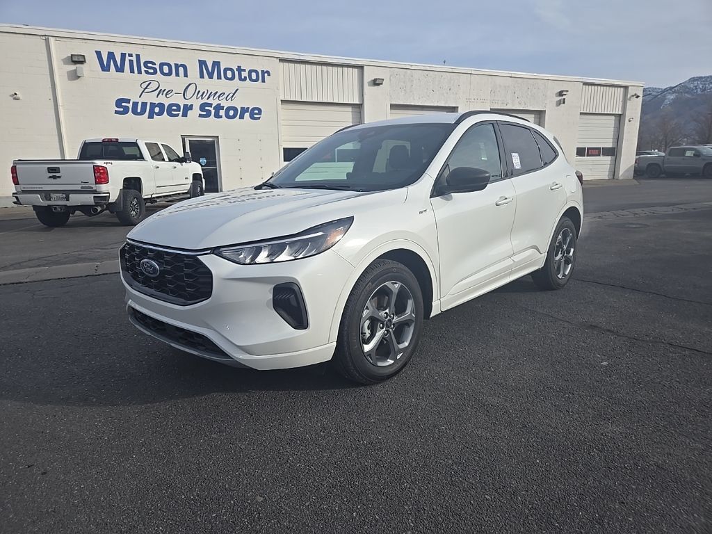 2023 Ford Escape ST-Line