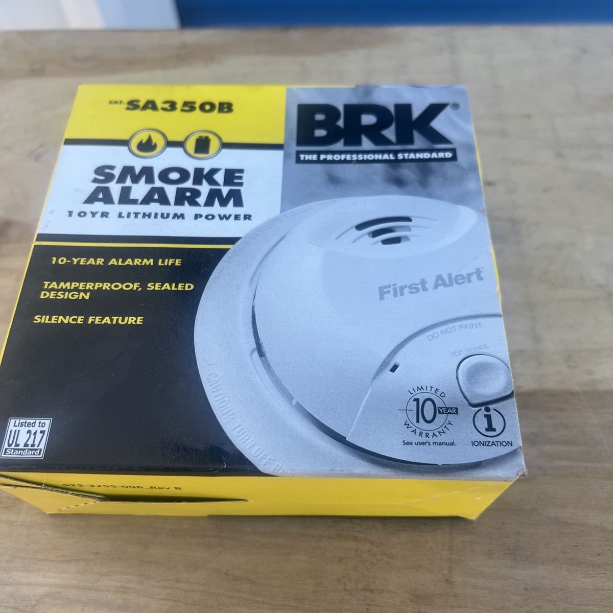 BRK AC Powered Smoke Alarm w/ Alkaline Battery