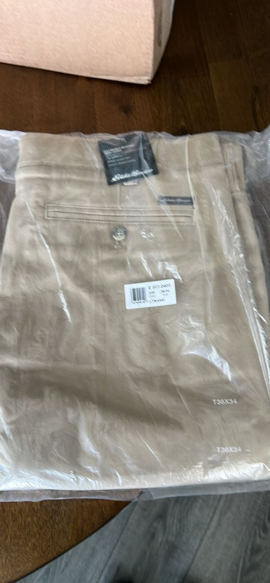 Eddie Bauer Men's Flex Pima Khakis, T36x34 - New with Tags, Classic Fit, Tan, Cotton/Spandex