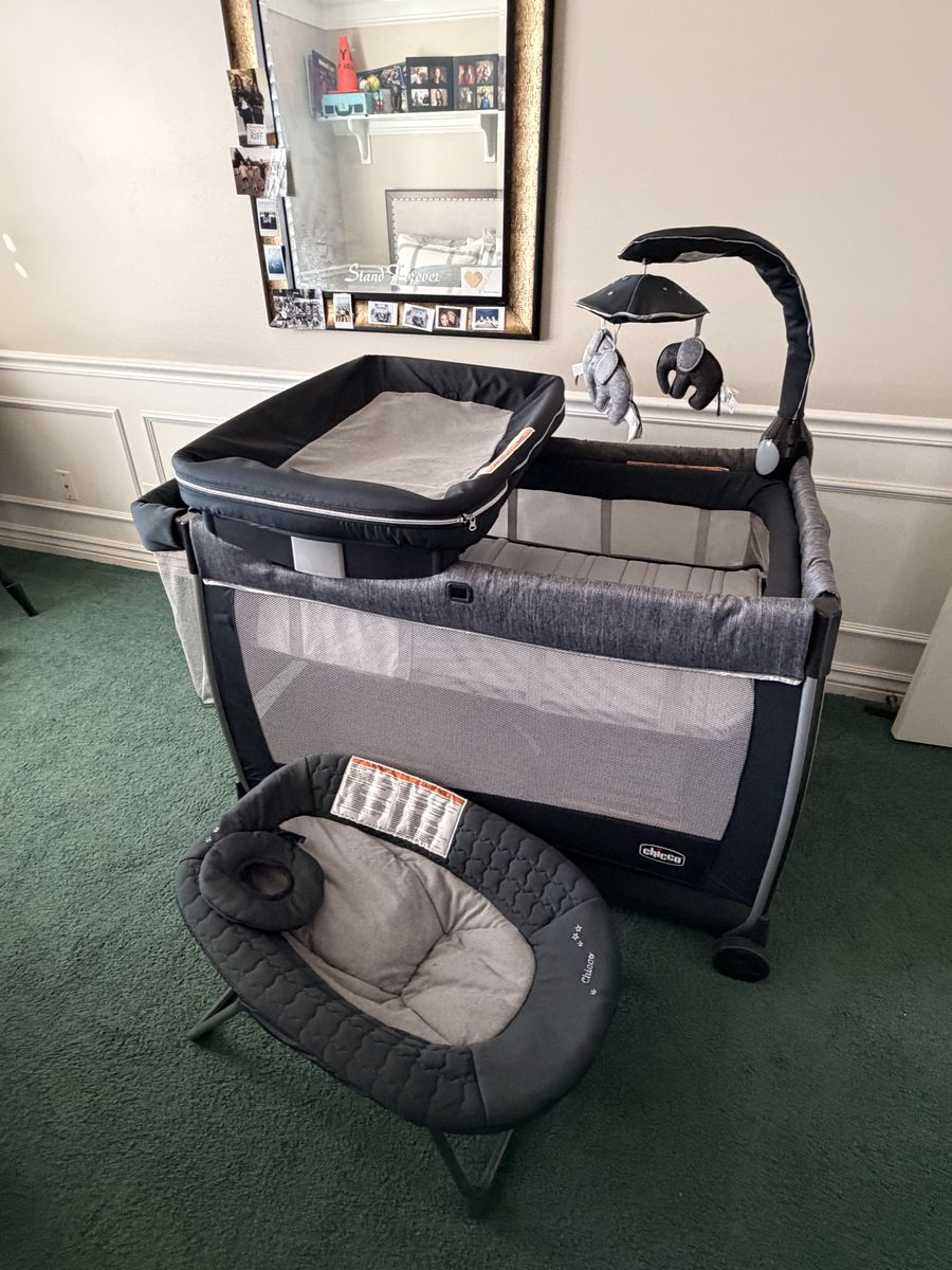 Chicco Lullaby With Bassinet, Changer And Bouncer