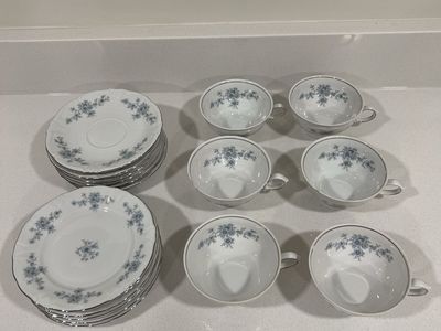 Winterling - Bavaria, Germany - White with Blue Floral