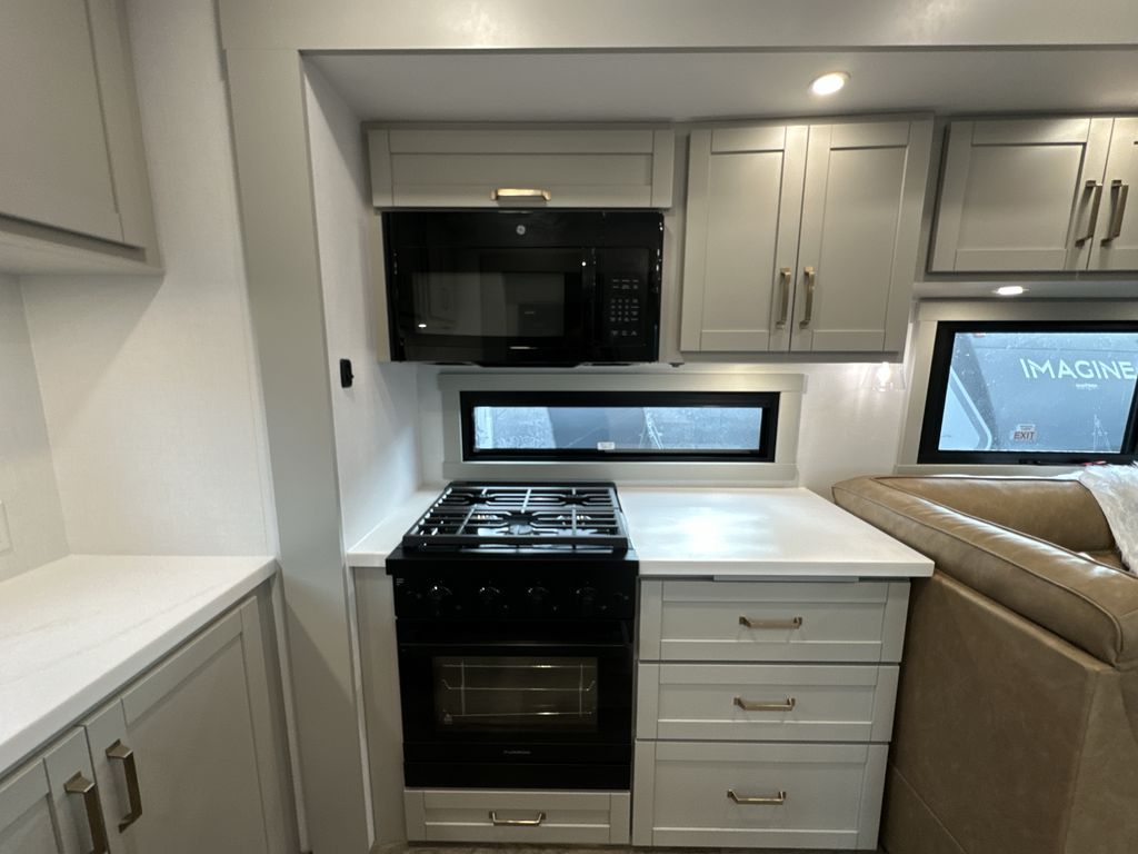 Main image 11