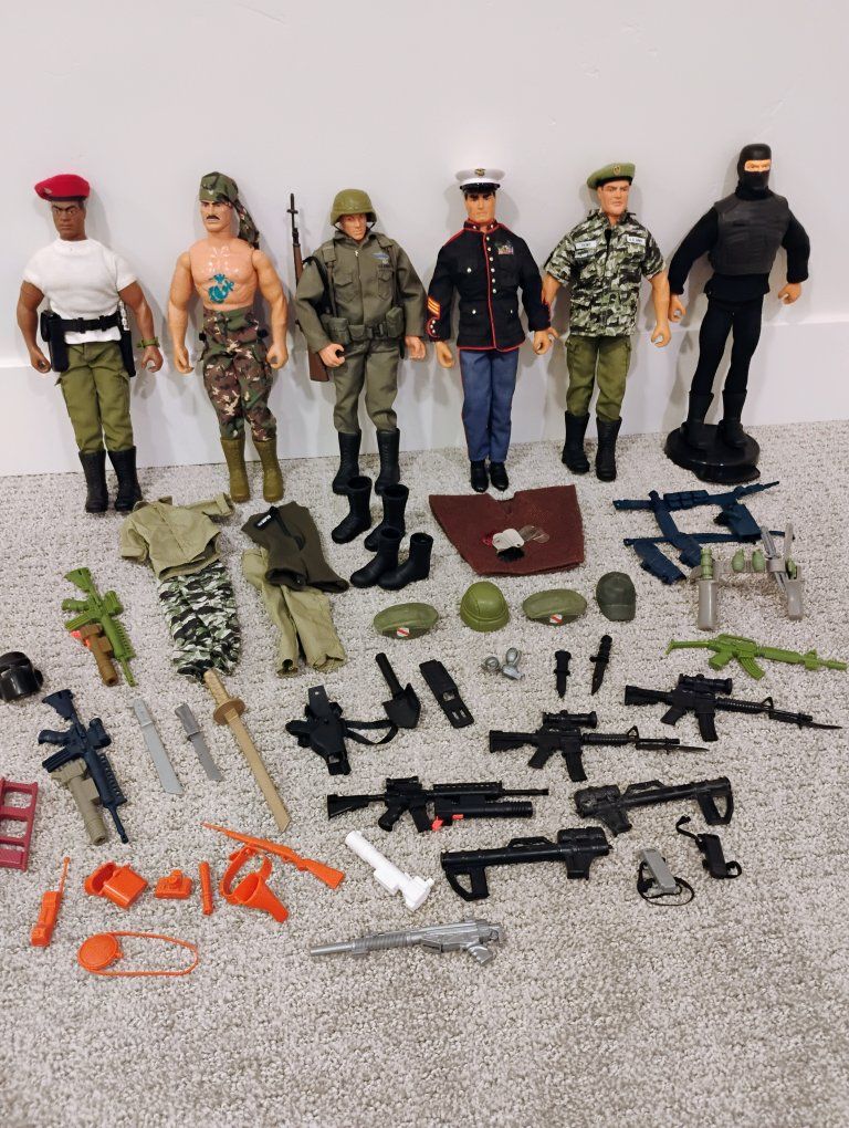 12" gi joes 30 years old like new