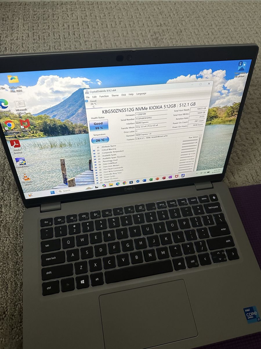 Dell Touch Laptop i7 Core 11th Gen 32 GB RAM 512 GB SSD Fast