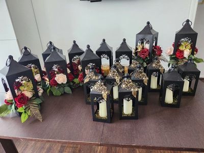 20 Black Lanterns table decor burgundy cream gothic dark romance wedding