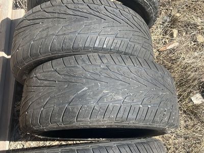 Toyo Proxes ST all season tire 275/65 R17