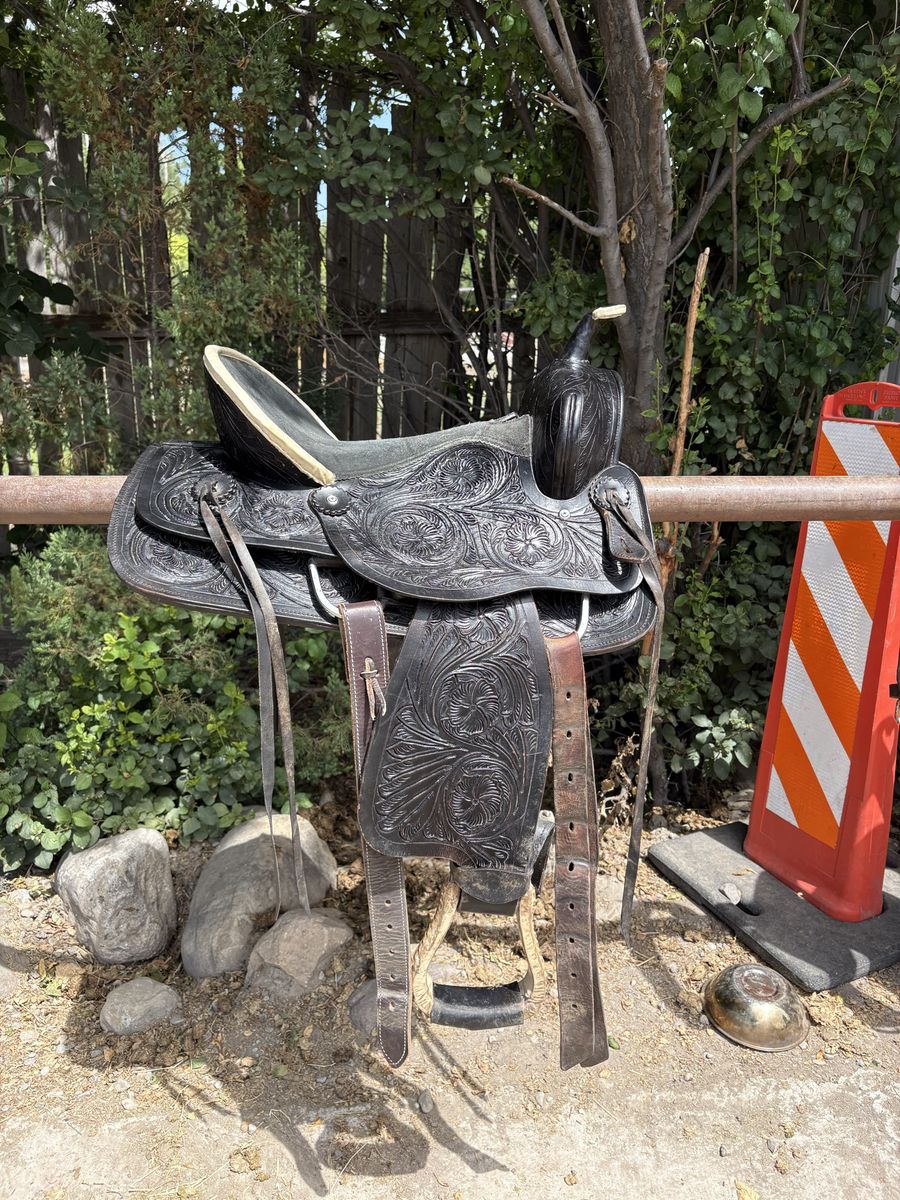 Main image 4
