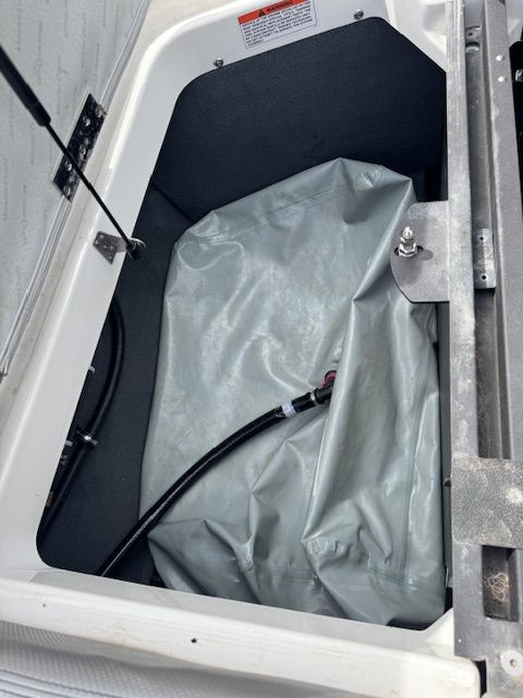 Main image 11
